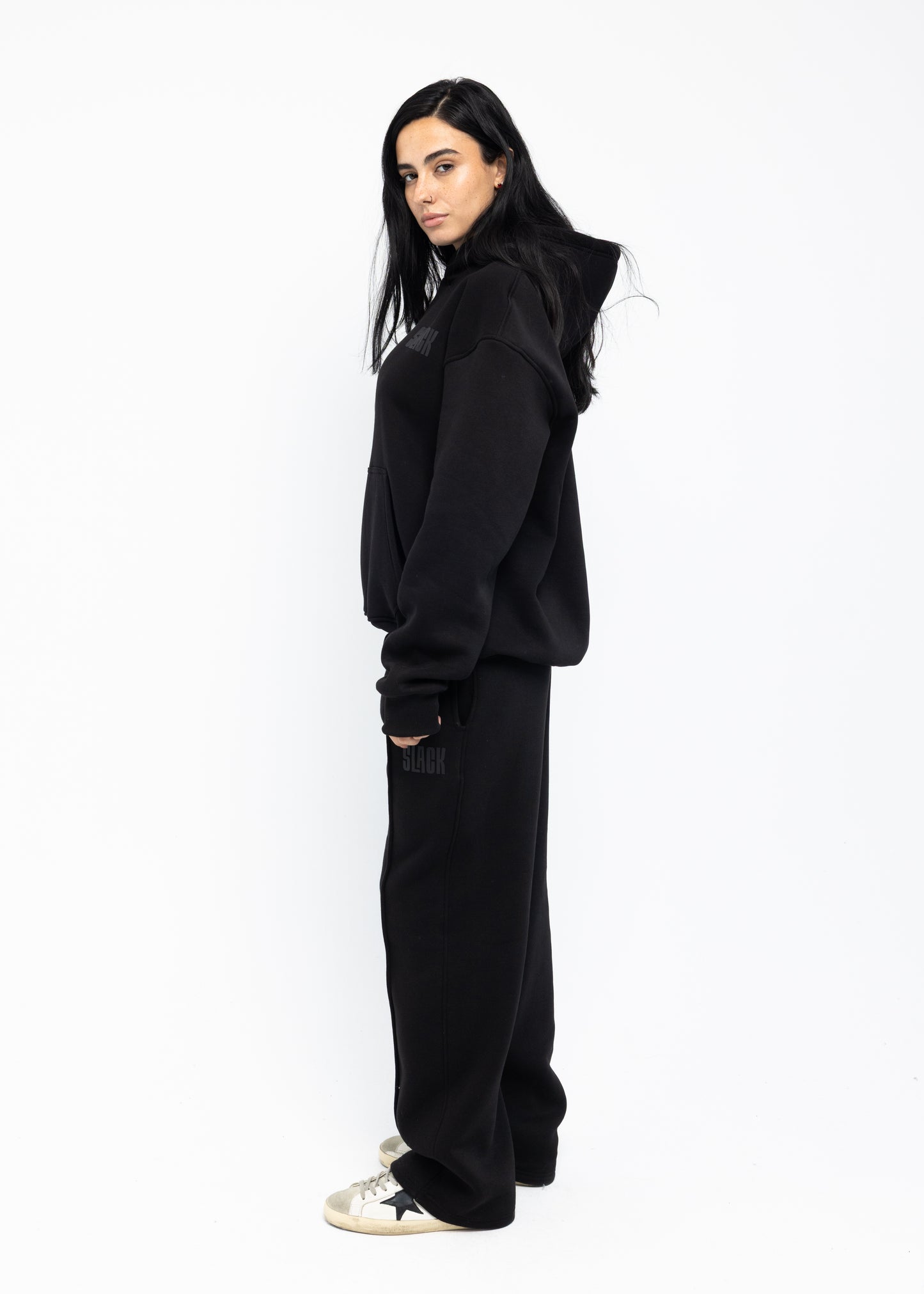 BASIC BLACK SWEATPANTS