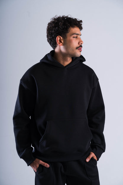 BASIC BLACK HOODIE