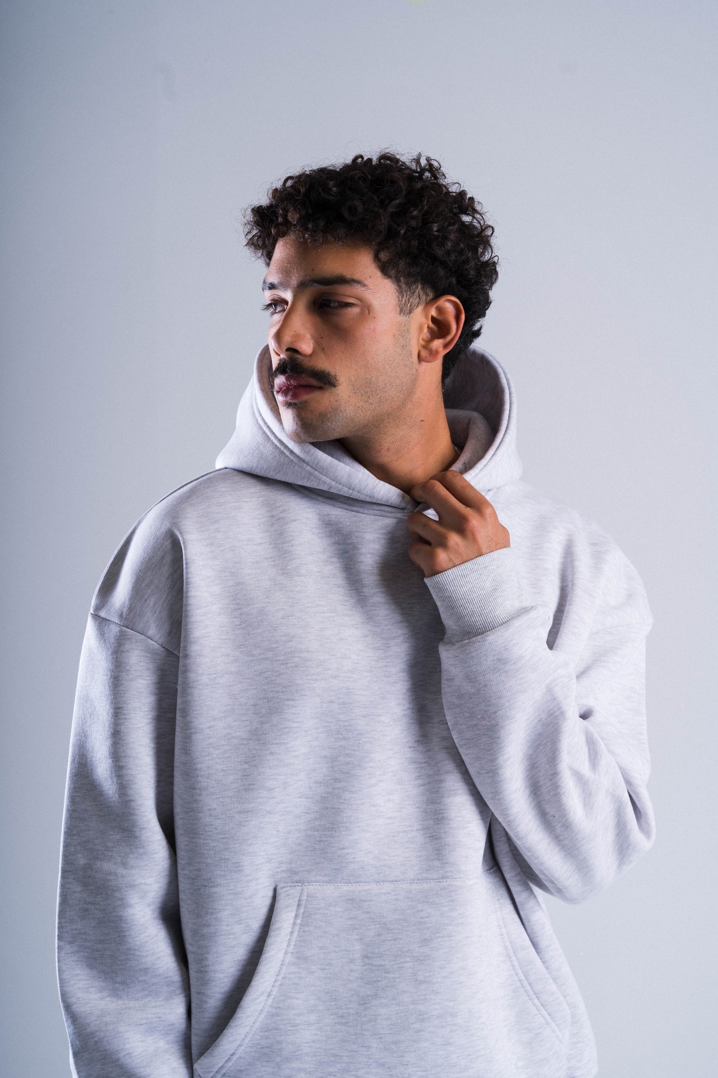 BASIC GREY HOODIE