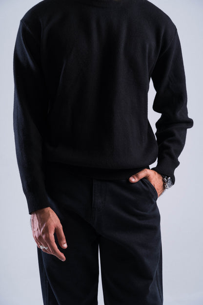 Basic Knitted Black Roundneck