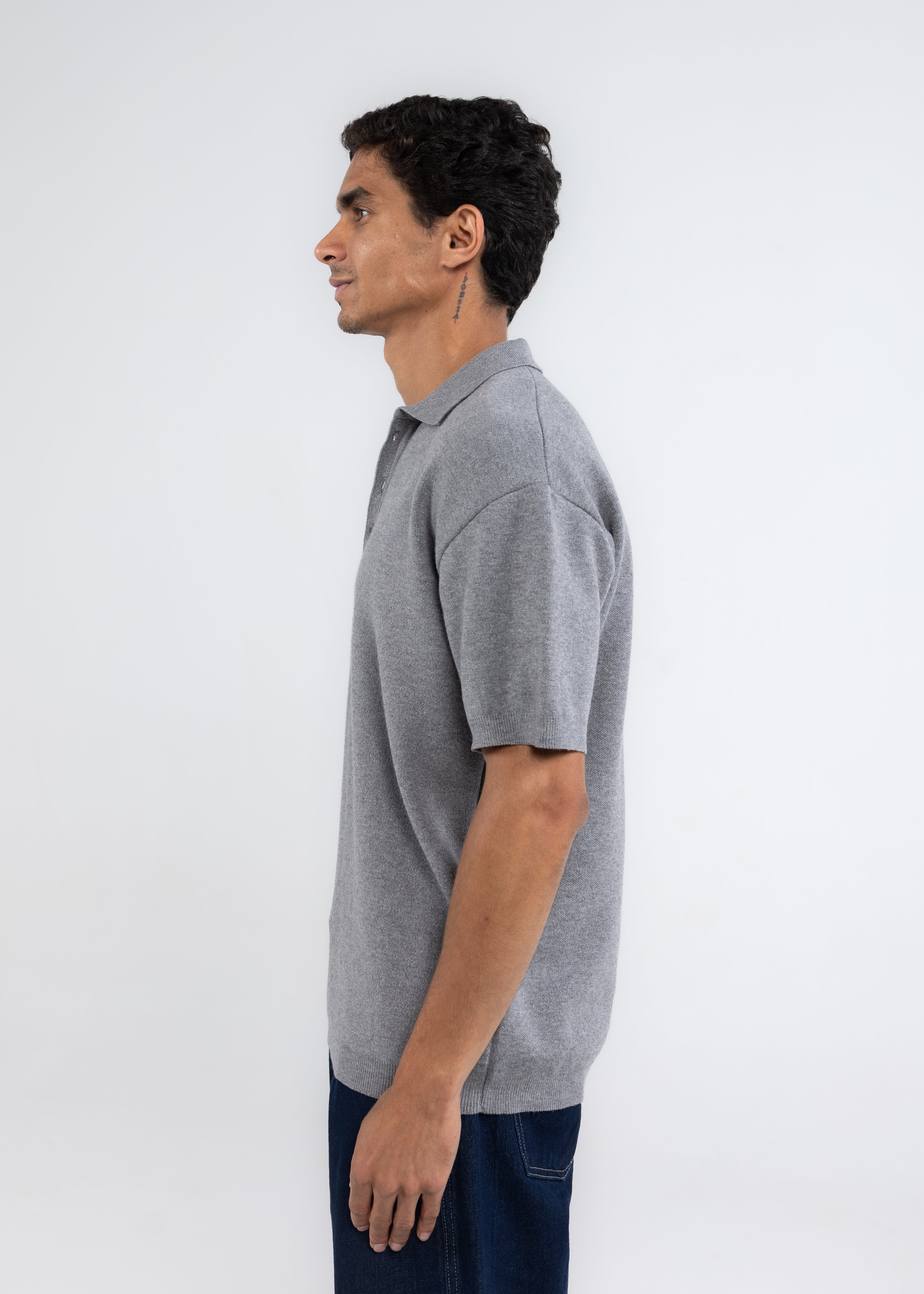 The 3 Button Polo In Grey